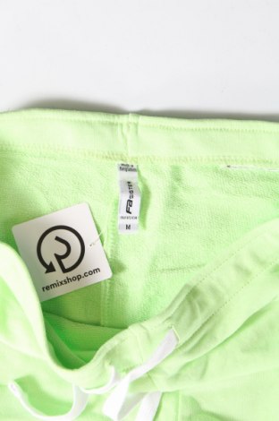 Damen Shorts Fb Sister, Größe M, Farbe Grün, Preis € 13,22