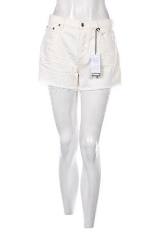 Γυναικείο κοντό παντελόνι Guess, Μέγεθος M, Χρώμα Εκρού, Τιμή 41,81 €