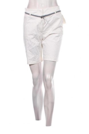 Pantaloni scurți de femei H&M, Mărime S, Culoare Alb, Preț 28,13 Lei