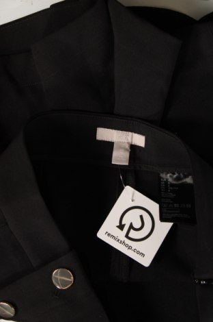 Дамски къс панталон H&M, Размер M, Цвят Черен, Цена 11,29 лв.