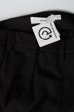 Pantaloni scurți de femei Ichi, Mărime S, Culoare Negru, Preț 39,14 Lei