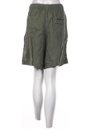 Pantaloni scurți de femei Lands' End, Mărime L, Culoare Verde, Preț 48,47 Lei