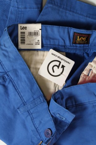 Дамски къс панталон Lee, Размер M, Цвят Син, Цена 52,92 лв.