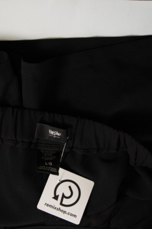 Дамски къс панталон Mossimo, Размер XL, Цвят Черен, Цена 10,83 лв.
