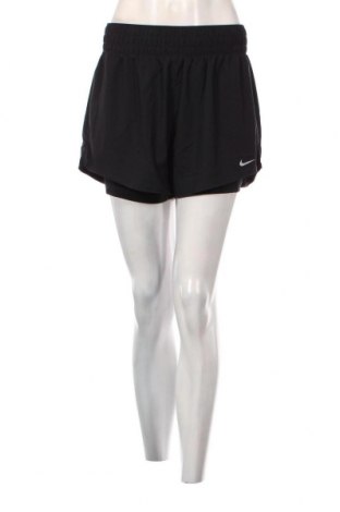 Damen Shorts Nike, Größe M, Farbe Schwarz, Preis 39,69 €