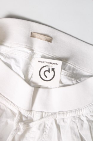 Дамски къс панталон Orsay, Размер S, Цвят Бял, Цена 11,29 лв.