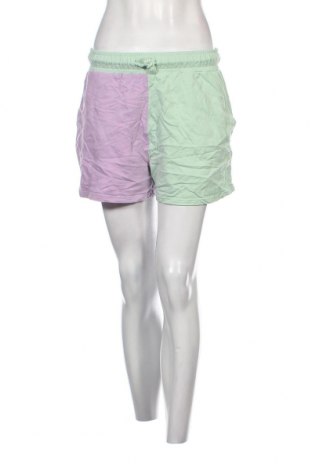 Pantaloni scurți de femei Page One, Mărime M, Culoare Multicolor, Preț 28,13 Lei