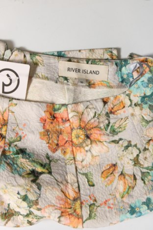 Дамски къс панталон River Island, Размер S, Цвят Многоцветен, Цена 91,20 лв.