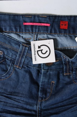 Pantaloni scurți de femei S.Oliver, Mărime M, Culoare Albastru, Preț 44,74 Lei