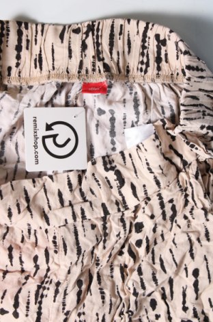 Γυναικείο κοντό παντελόνι S.Oliver, Μέγεθος M, Χρώμα Πολύχρωμο, Τιμή 7,36 €