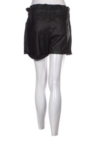 Дамски къс панталон Terranova, Размер S, Цвят Черен, Цена 7,98 лв.