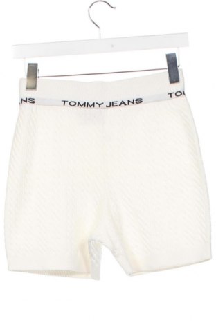 Γυναικείο κοντό παντελόνι Tommy Jeans, Μέγεθος S, Χρώμα Λευκό, Τιμή 51,96 €