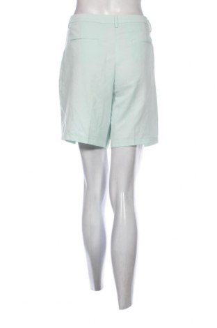 Дамски къс панталон United Colors Of Benetton, Размер M, Цвят Зелен, Цена 34,00 лв.