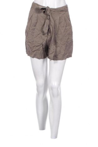 Damen Shorts Vero Moda, Größe S, Farbe Schwarz, Preis 3,90 €
