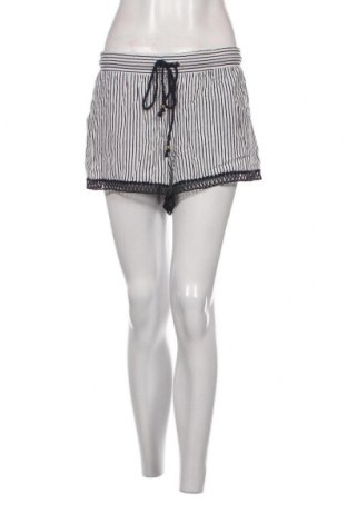 Pantaloni scurți de femei Watercult, Mărime S, Culoare Alb, Preț 116,31 Lei