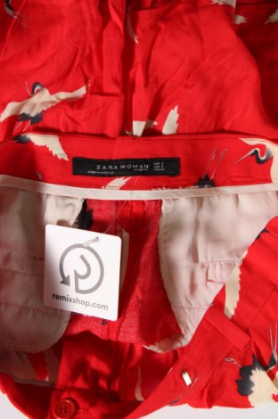 Pantaloni scurți de femei Zara, Mărime S, Culoare Roșu, Preț 65,79 Lei