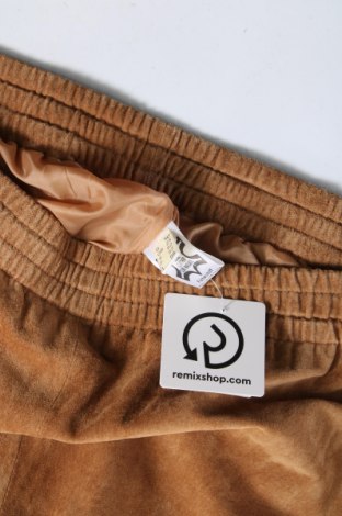 Pantaloni de piele pentru damă, Mărime XXL, Culoare Bej, Preț 193,58 Lei