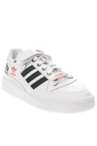 Дамски обувки Adidas Originals, Размер 37, Цвят Бял, Цена 121,80 лв.