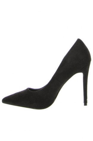 Дамски обувки Boohoo, Размер 40, Цвят Черен, Цена 27,90 лв.