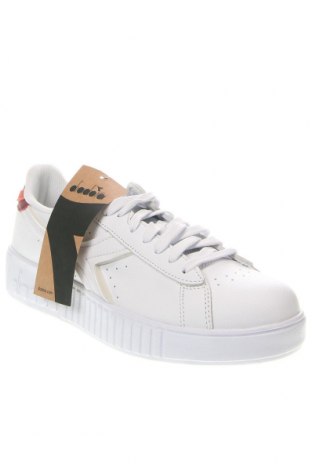 Dámske topánky  Diadora, Veľkosť 40, Farba Biela, Cena  57,55 €