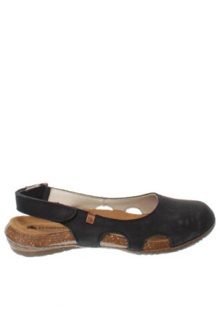 Дамски обувки El Naturalista, Размер 36, Цвят Черен, Цена 91,35 лв.