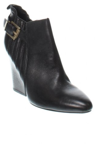 Γυναικεία παπούτσια Guess, Μέγεθος 40, Χρώμα Μαύρο, Τιμή 47,78 €