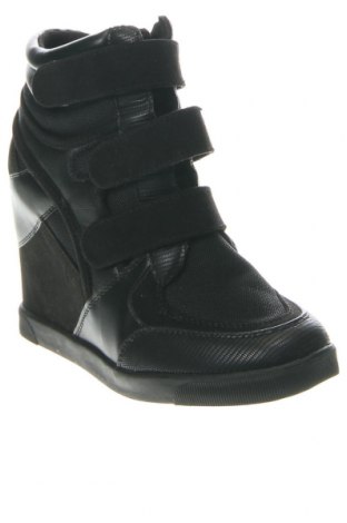 Дамски обувки Justfab, Размер 36, Цвят Черен, Цена 21,45 лв.