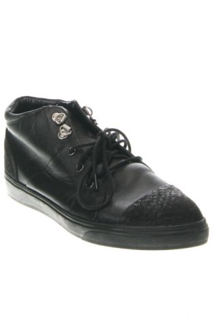 Încălțăminte de damă Kickers, Mărime 38, Culoare Negru, Preț 203,95 Lei