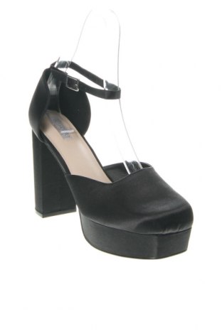 Дамски обувки NLY, Размер 41, Цвят Черен, Цена 39,96 лв.