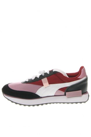 Încălțăminte de damă PUMA, Mărime 38, Culoare Multicolor, Preț 367,27 Lei