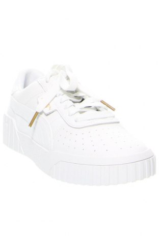 Дамски обувки PUMA, Размер 39, Цвят Бял, Цена 111,65 лв.