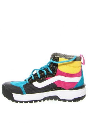 Дамски обувки Vans, Размер 36, Цвят Многоцветен, Цена 103,00 лв.