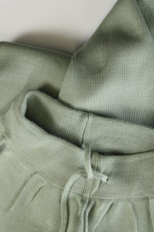 Дамски панталон, Размер XS, Цвят Зелен, Цена 15,66 лв.
