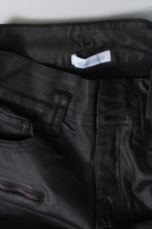 Pantaloni de femei, Mărime S, Culoare Negru, Preț 31,48 Lei