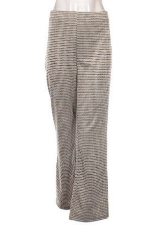 Pantaloni de femei, Mărime L, Culoare Multicolor, Preț 38,16 Lei