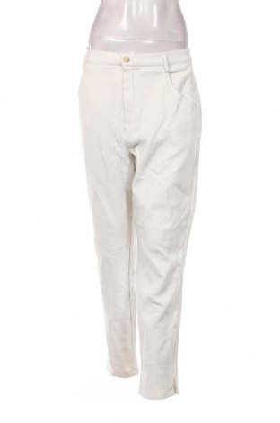 Pantaloni de femei, Mărime M, Culoare Alb, Preț 99,74 Lei