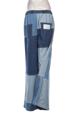 Pantaloni de femei Adidas Originals, Mărime L, Culoare Albastru, Preț 407,89 Lei