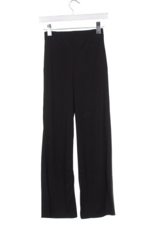 Pantaloni de femei Bershka, Mărime XS, Culoare Negru, Preț 39,95 Lei