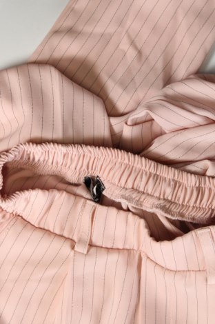 Γυναικείο παντελόνι Bershka, Μέγεθος XS, Χρώμα Ρόζ , Τιμή 15,00 €
