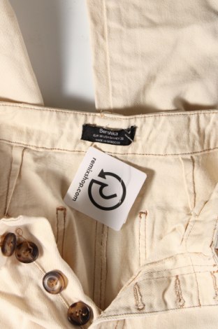 Damenhose Bershka, Größe S, Farbe Beige, Preis € 20,18