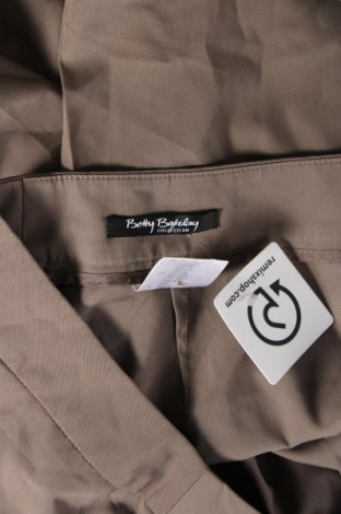 Pantaloni de femei Betty Barclay, Mărime XL, Culoare Maro, Preț 123,02 Lei