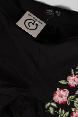 Γυναικείο παντελόνι Blind Date, Μέγεθος S, Χρώμα Μαύρο, Τιμή 5,92 €