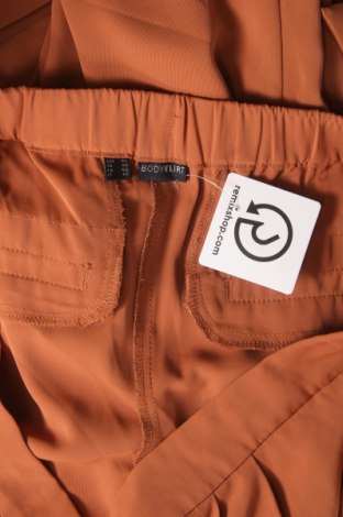 Дамски панталон Body Flirt, Размер XL, Цвят Кафяв, Цена 29,00 лв.