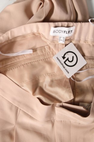 Pantaloni de femei Body Flirt, Mărime XL, Culoare Bej, Preț 42,18 Lei