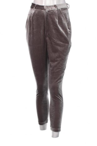 Pantaloni de femei Boohoo, Mărime S, Culoare Gri, Preț 31,48 Lei