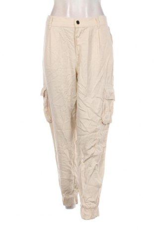 Damenhose Clockhouse, Größe M, Farbe Beige, Preis 8,07 €