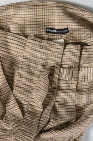 Дамски панталон Cropp, Размер M, Цвят Бежов, Цена 26,69 лв.