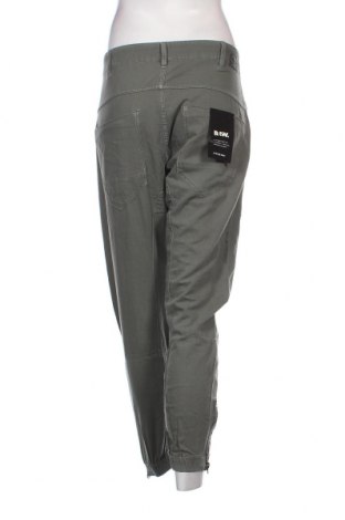 Pantaloni de femei G-Star Raw, Mărime L, Culoare Verde, Preț 529,61 Lei