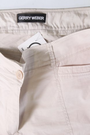 Дамски панталон Gerry Weber, Размер XL, Цвят Бежов, Цена 68,00 лв.
