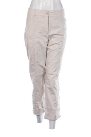 Дамски панталон Gerry Weber, Размер XL, Цвят Бежов, Цена 35,36 лв.